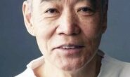 Akira Emoto